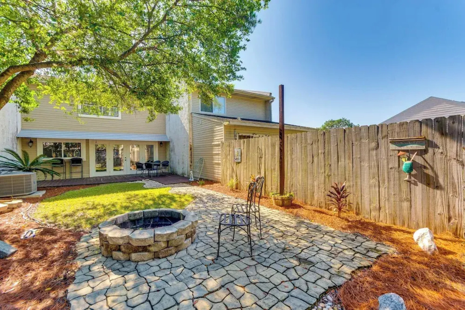 2 Private Outdoor Spaces: Gulf Breeze Townhome!