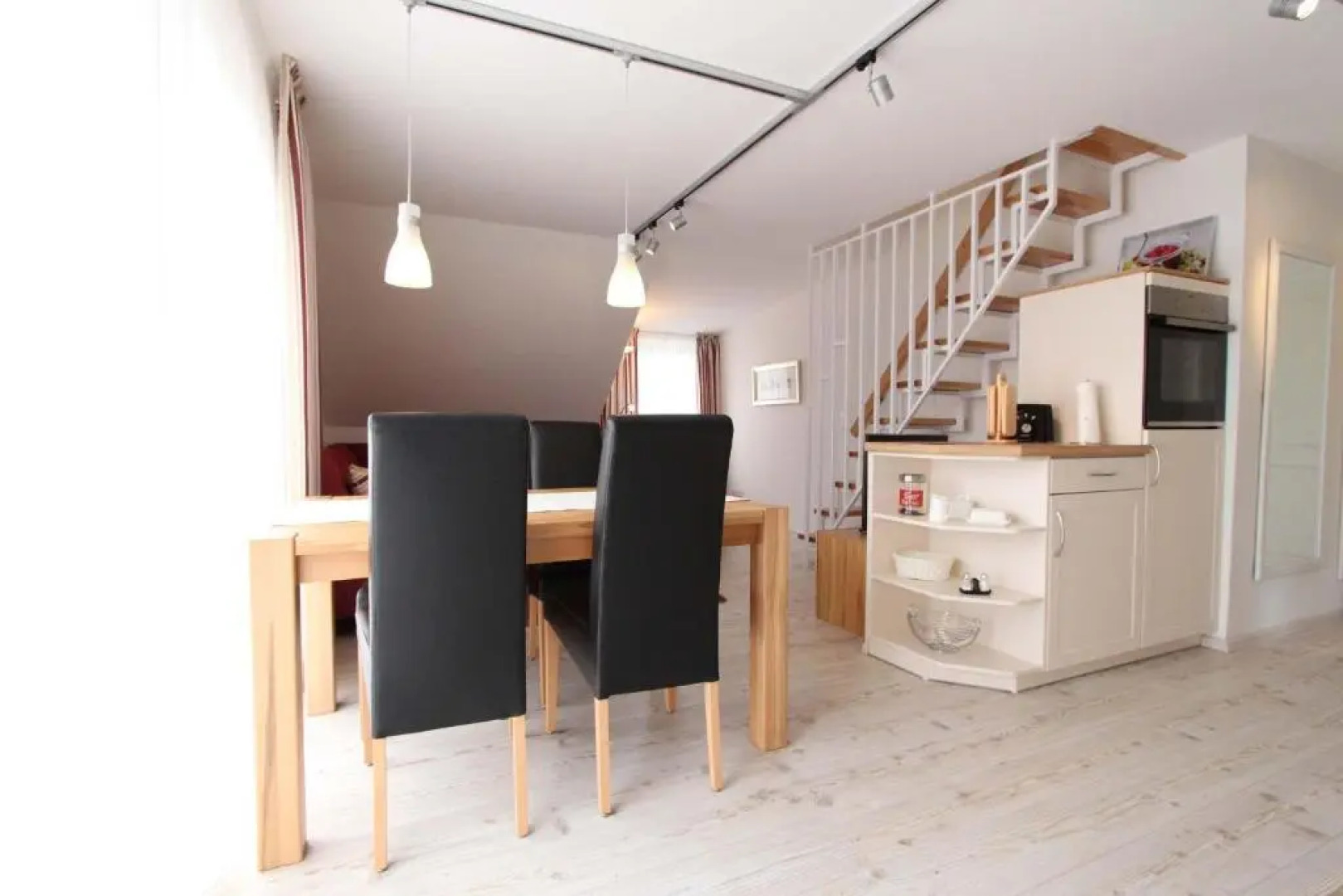 Haus Heckenrose Whg 1 OG