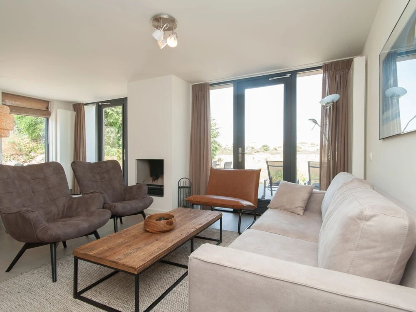 Cozy Holiday Home in Egmond aan Zee by the Sea