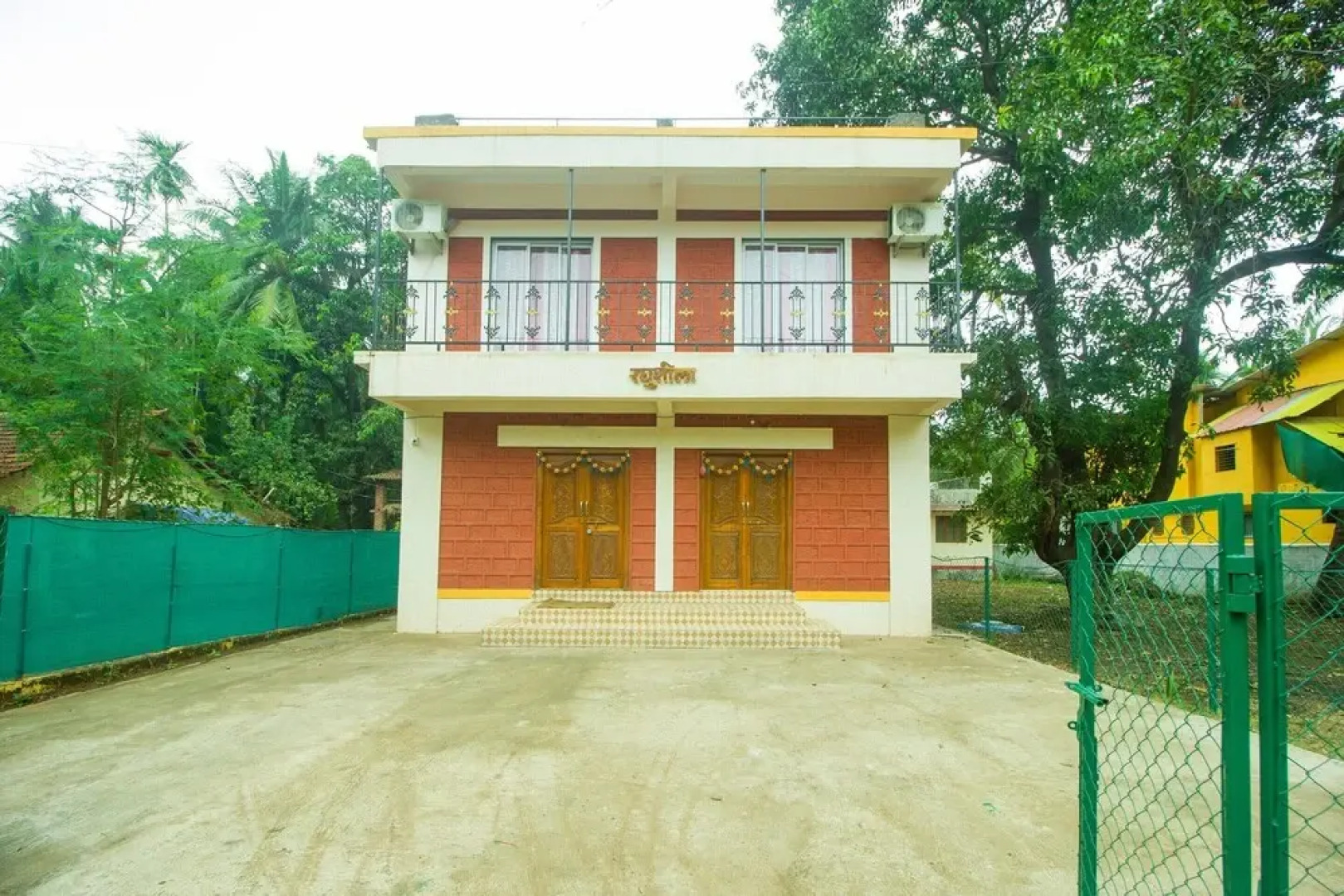 OYO 15152 Raghusheela Cottage