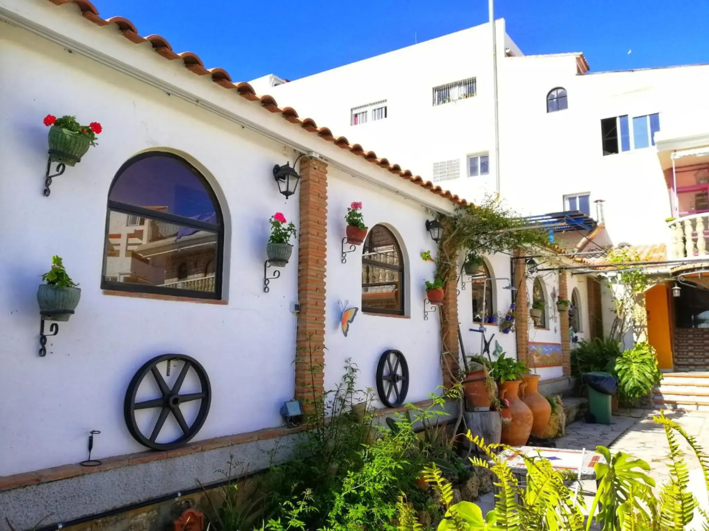 Casa Proyecto Pepe Bravo - Arte de manos y corazón