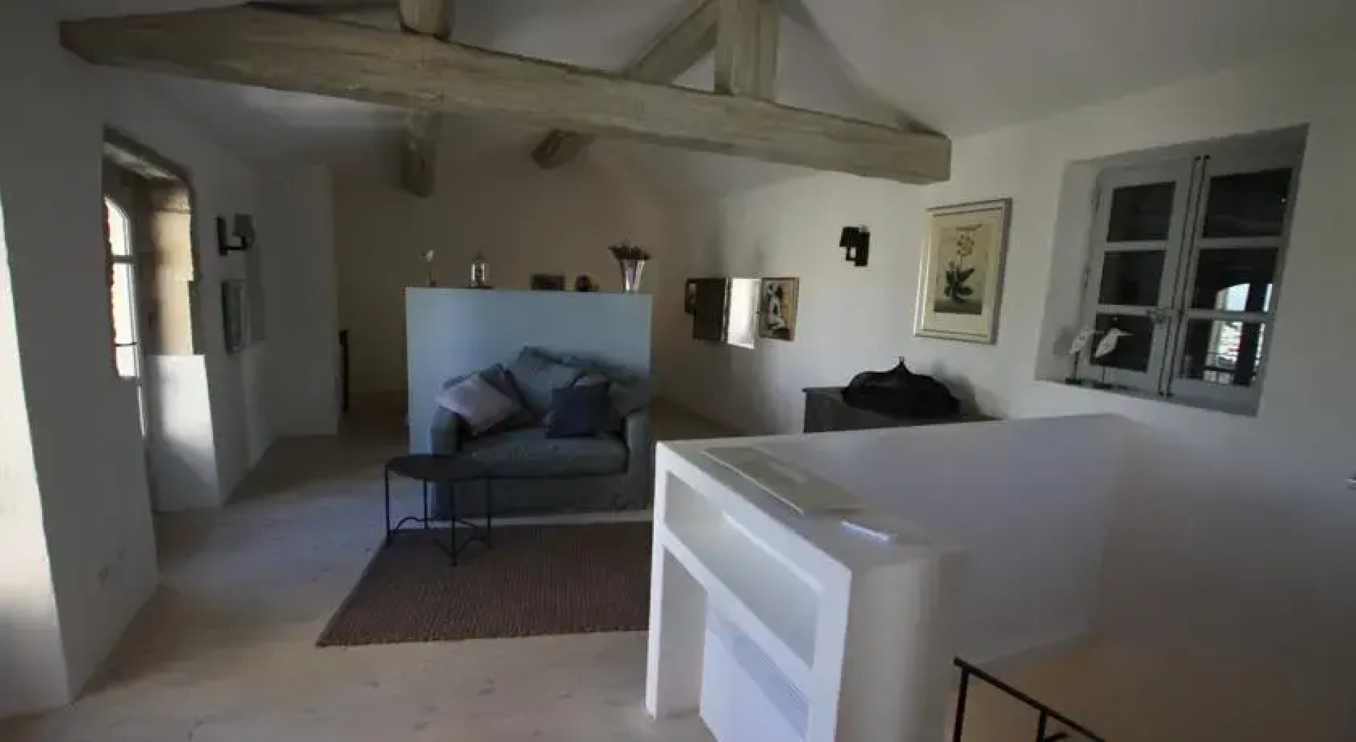 Provence Secrète-Maison Provencale de Hameau