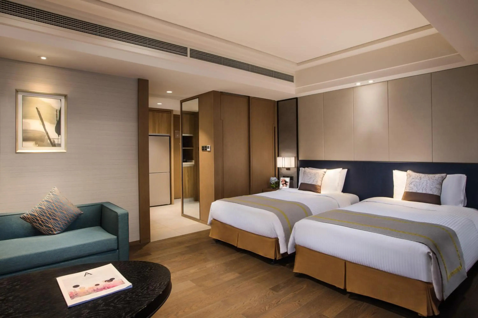 Somerset Swan Lake Hefei