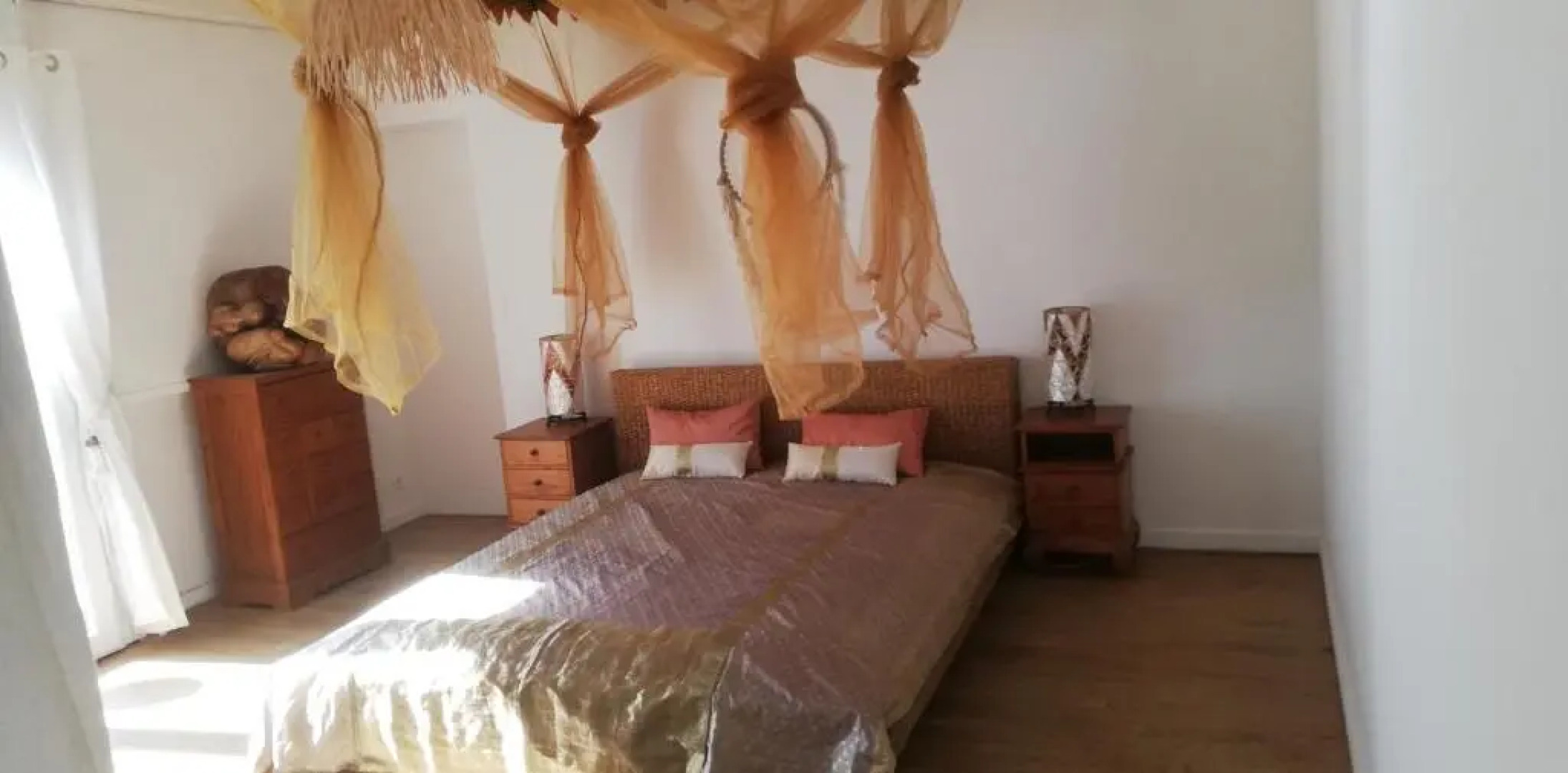 Spacieuse Maison 6 Chambres a 50 M de la Plage