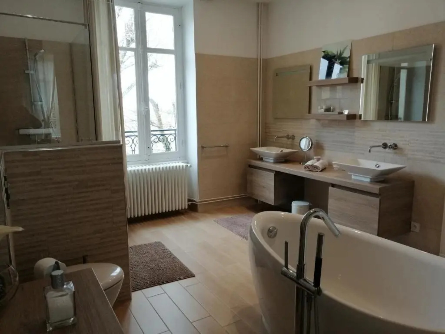 Chambres dHôtes Côté Parc-Côté Jardin