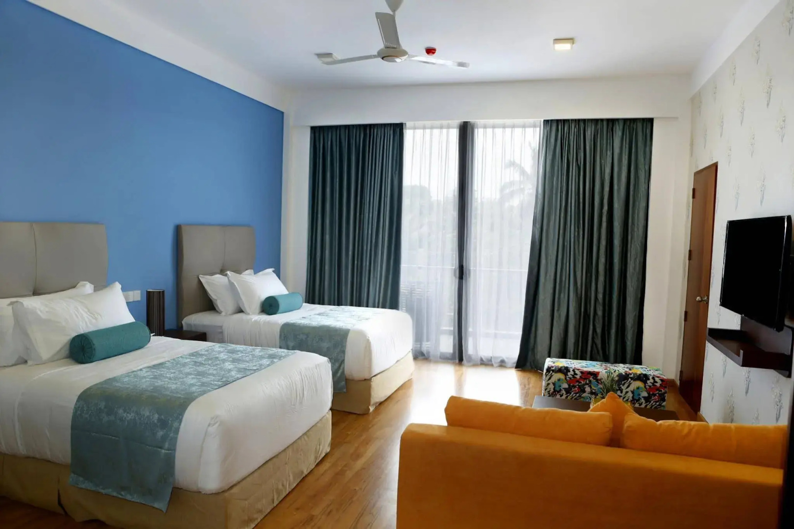 Club Waskaduwa Beach Resort & Spa