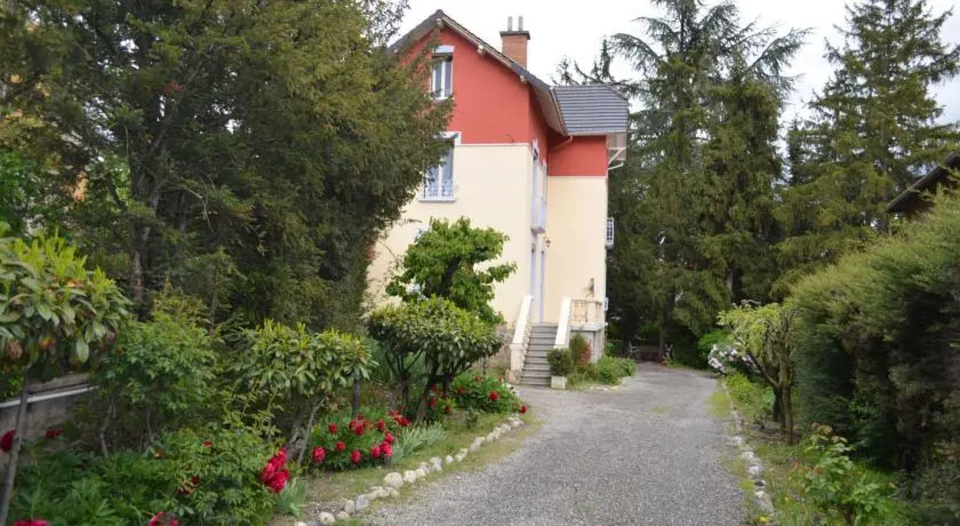 Les Trois Chardons Bleus