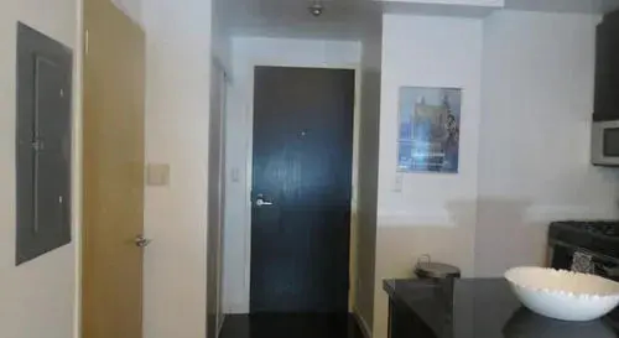 Super Awesome King West Furnished Suite