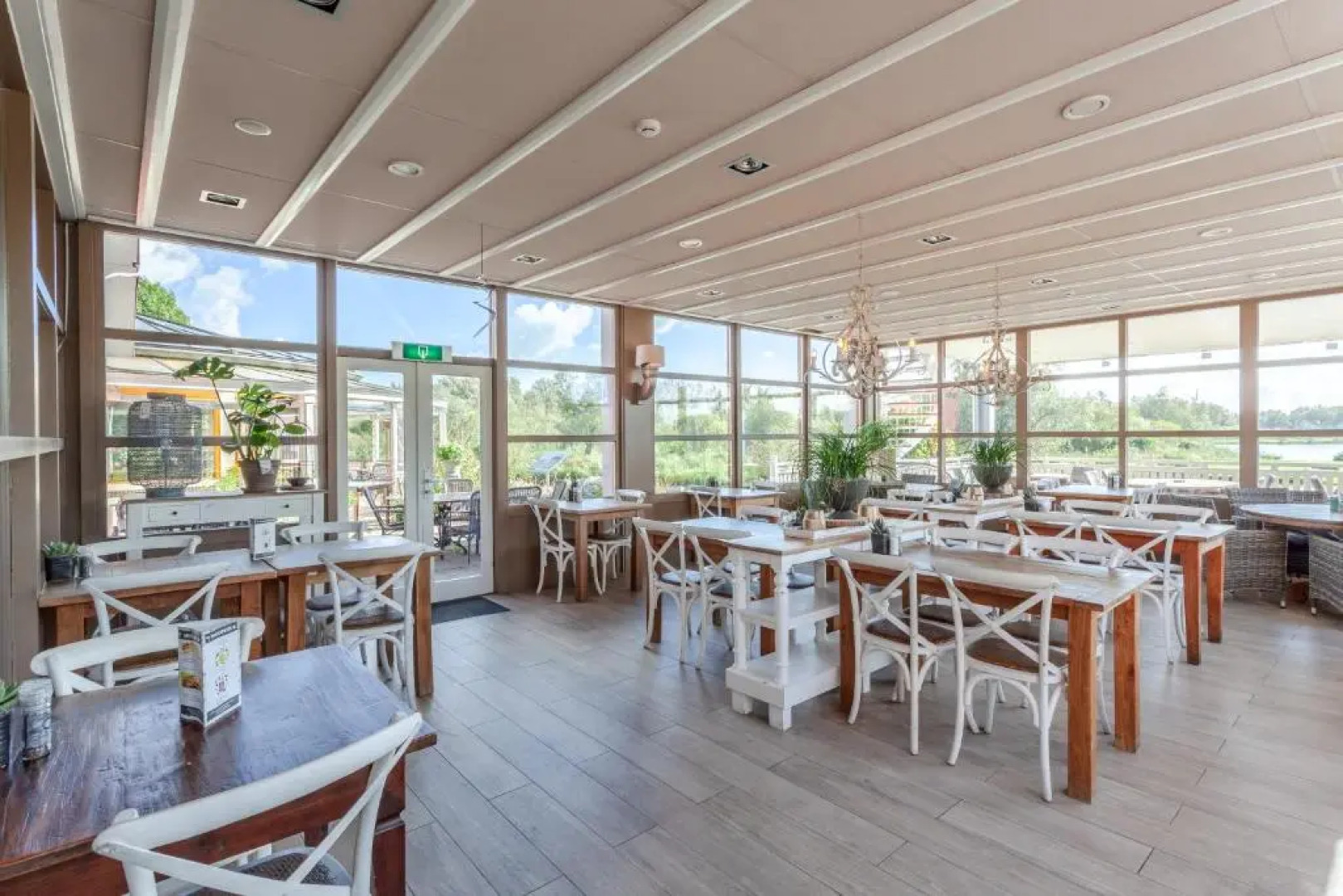 Hajé Waterlodge de Lepelaar