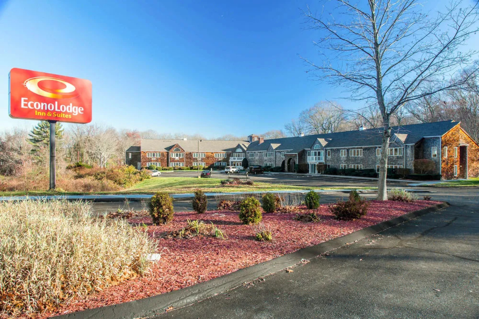 Econo Lodge Inn & Suites Groton