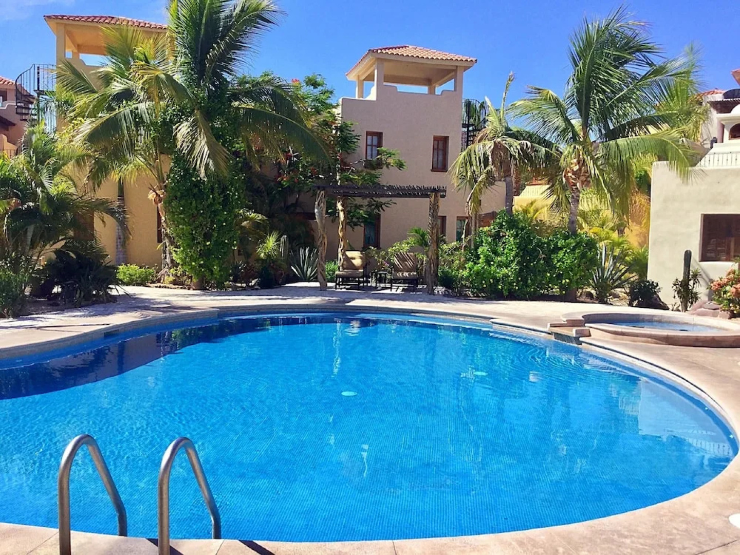 AV322-Loreto Bay-Beautiful Beach View