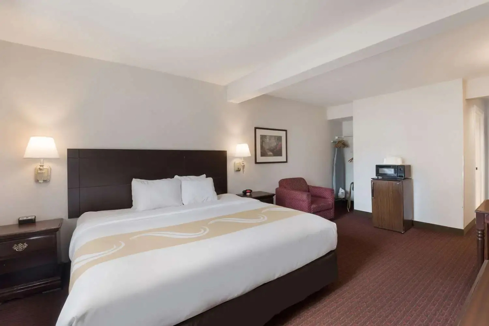 Quality Inn Grand Suites Bellingham