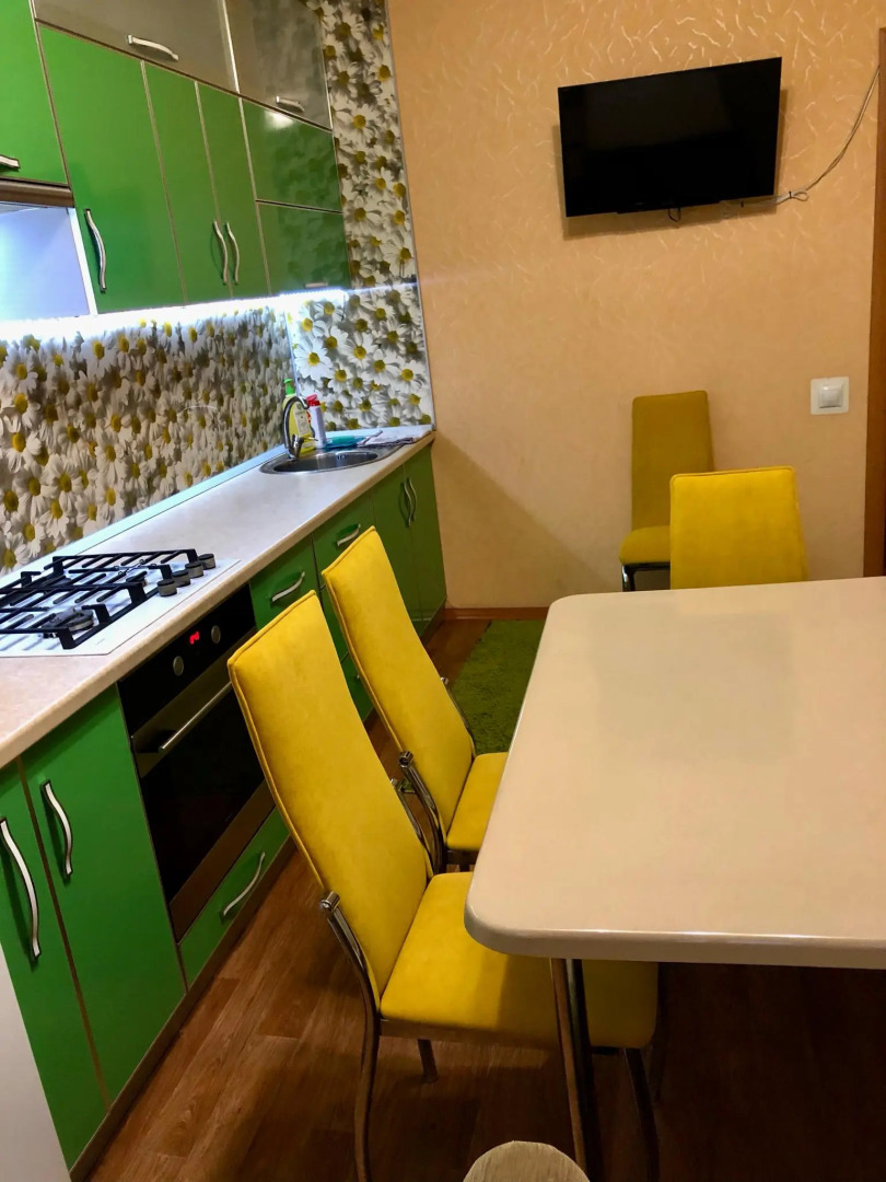 Уютное место на улице Тугарова