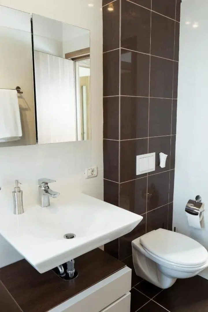 Luxury Apartment with Private Parking