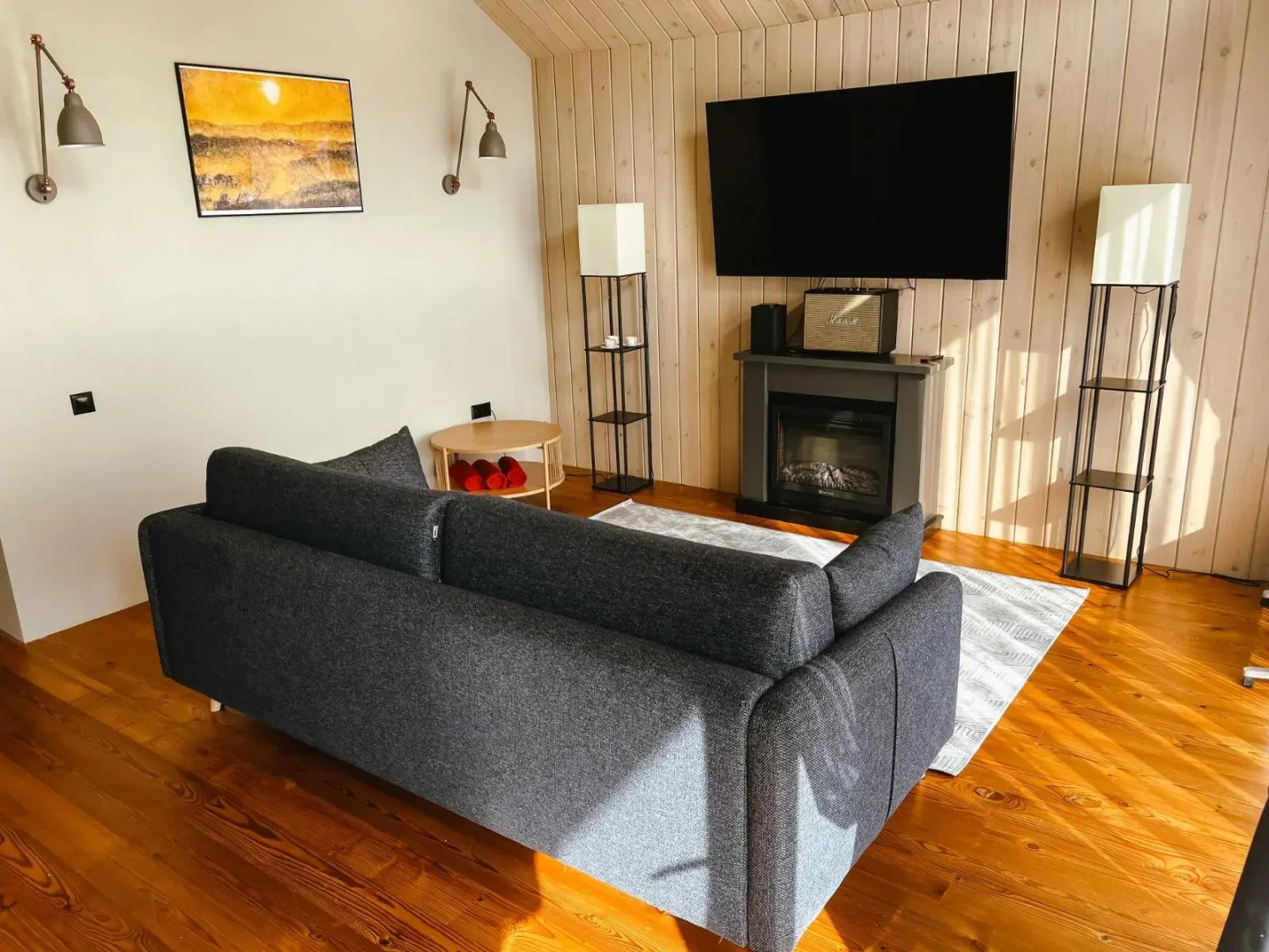 BarnHouse Village (БарнХаус Виллэдж)