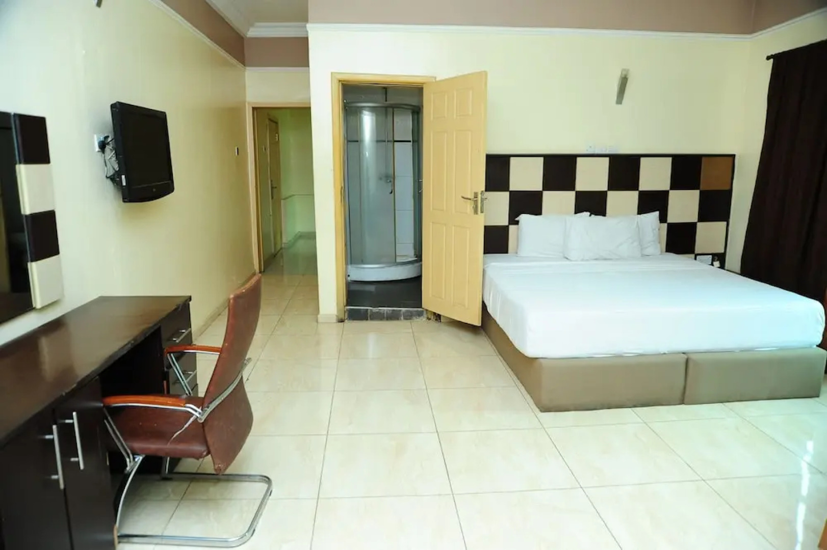 Richton Hotel & Suites
