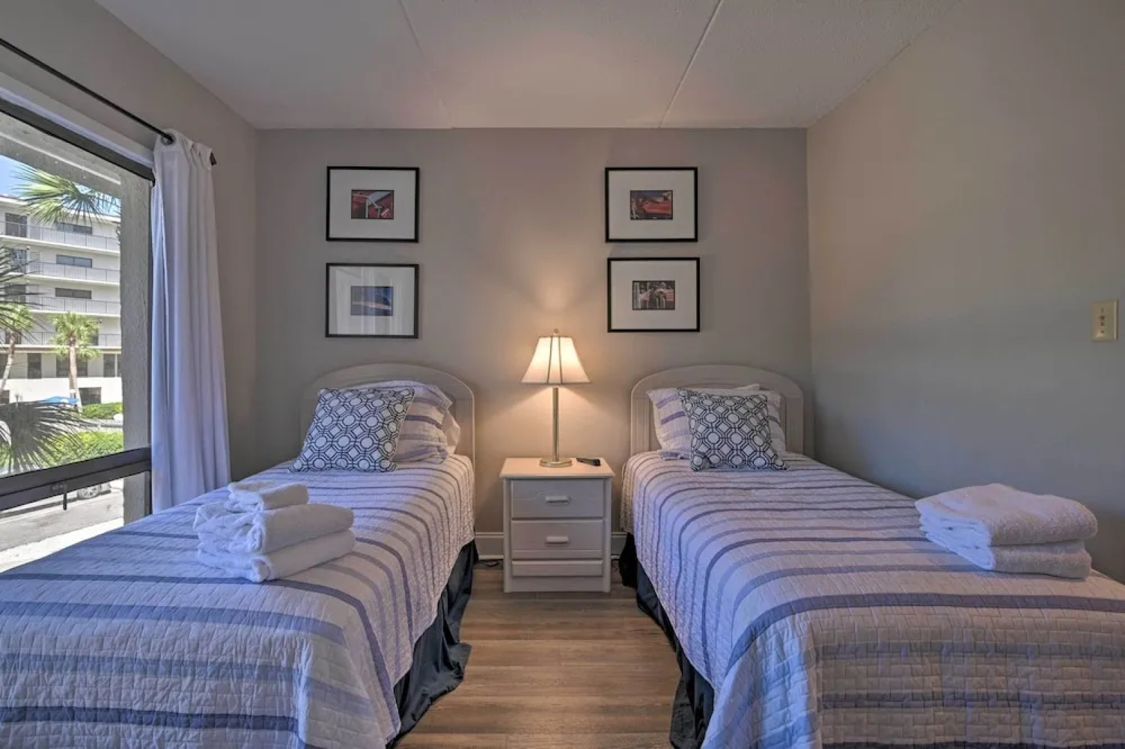 Pawleys Island Condo Retreat w/ Beach Access!