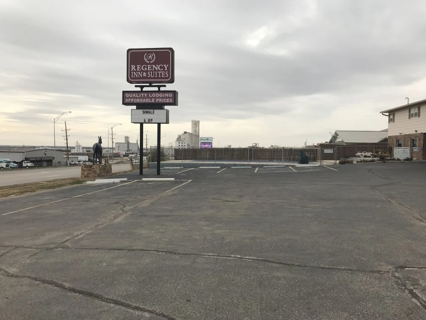 Regency Inn and Suites