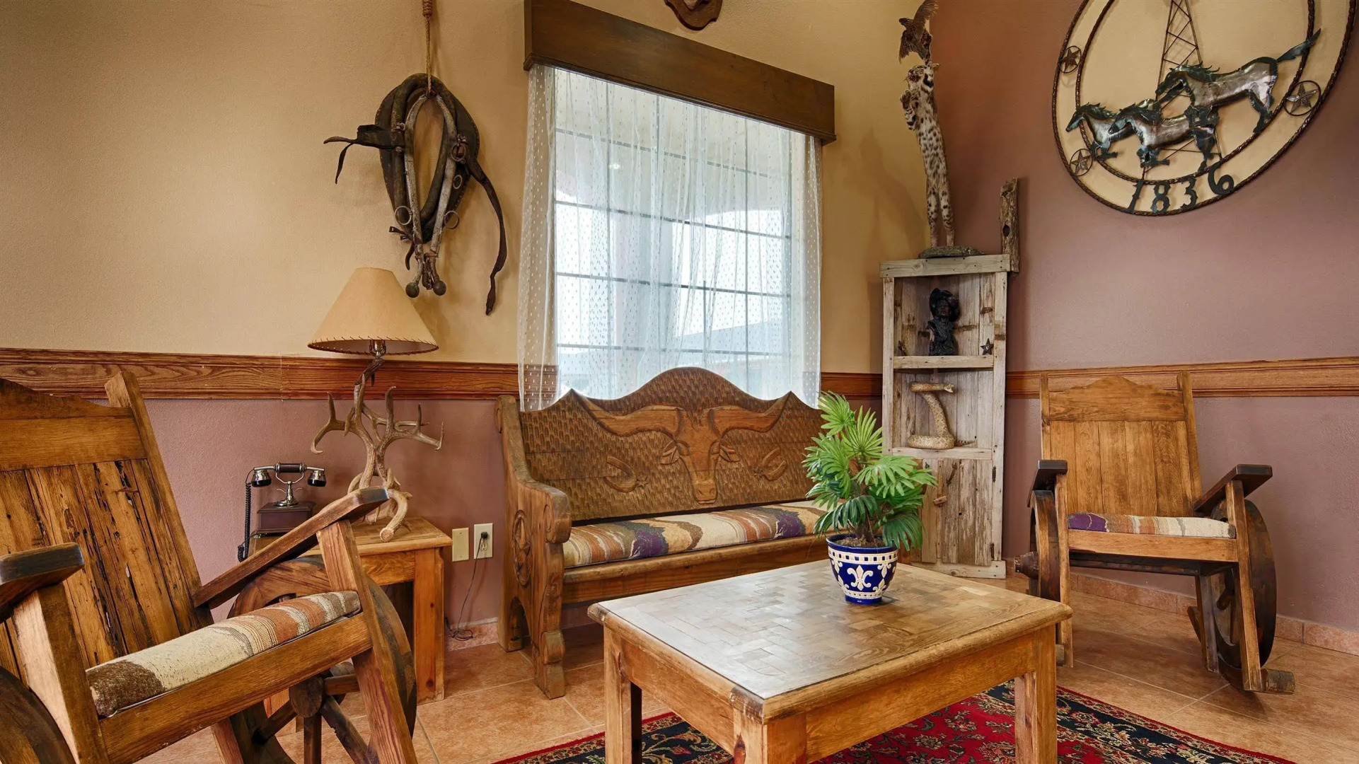 Best Western Windwood Inn & Suites
