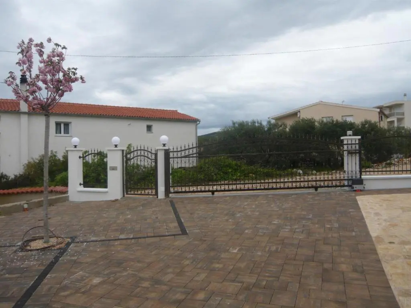 Apartments Gornje Starine
