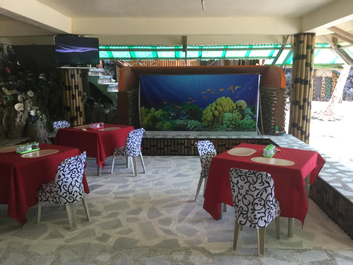 Turtle Cove Island Resort