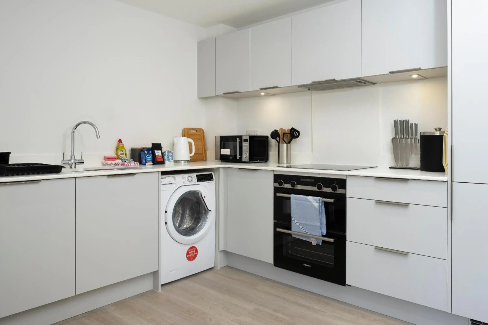 4 Middlecombe - Luxury Apartment at Byron Woolacombe, only 4 minute walk to Woolacombe Beach!