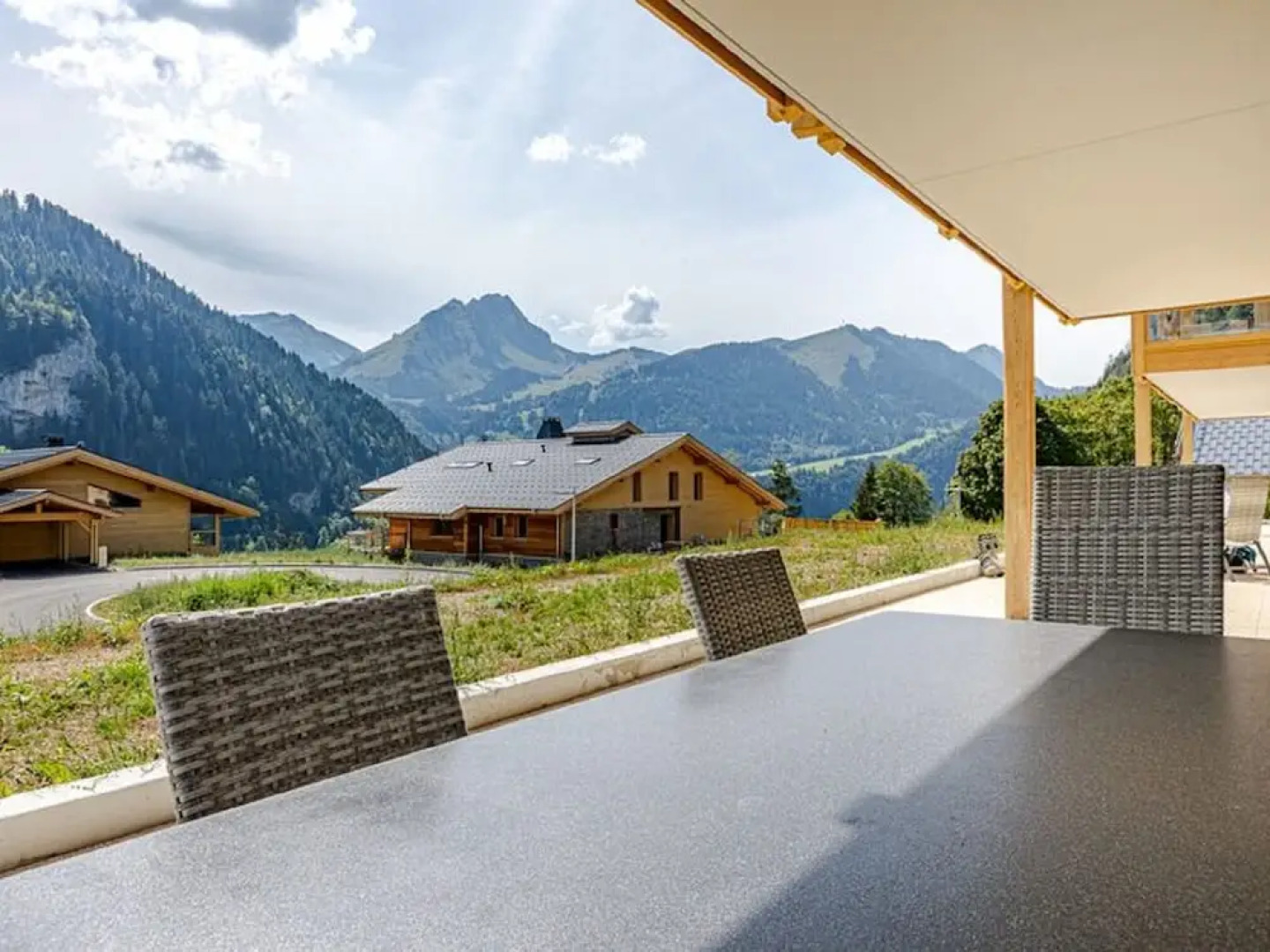 Luxury Apartment in Abondance Near Portes du Soleil