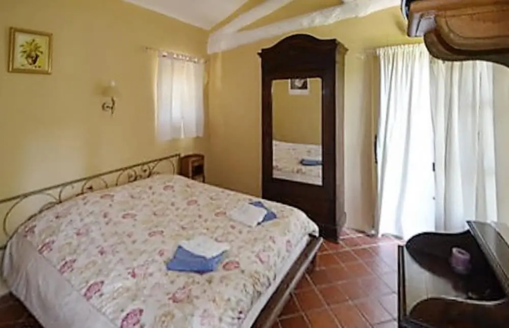 House With 6 Bedrooms in Vaugines, With Private Pool, Furnished Garden