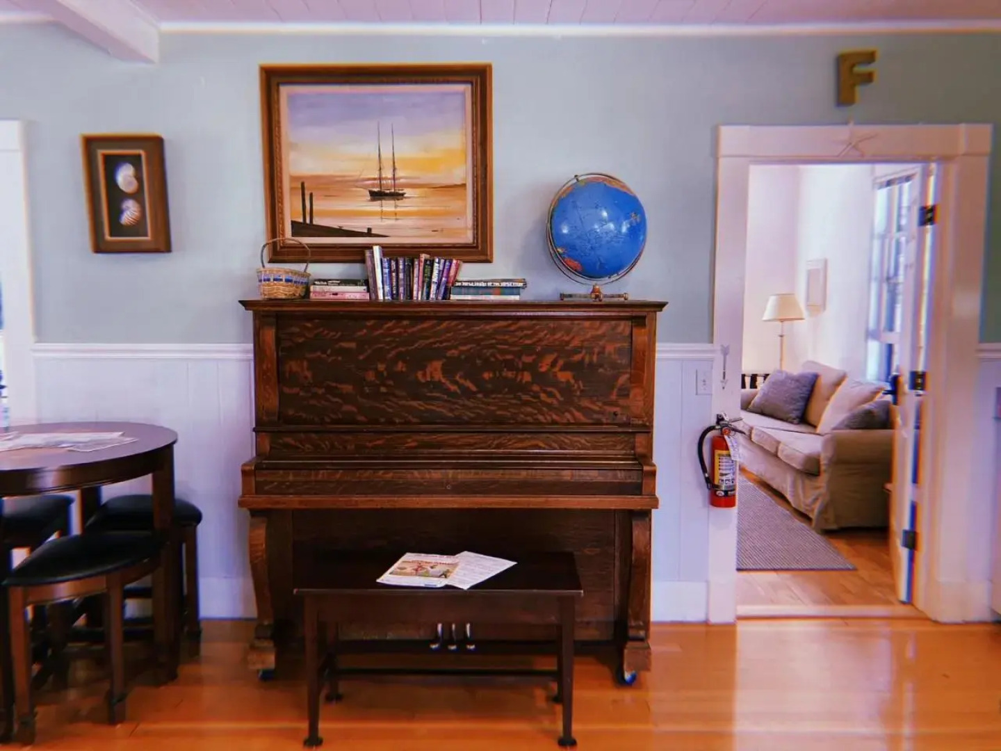 HI Santa Cruz Hostel