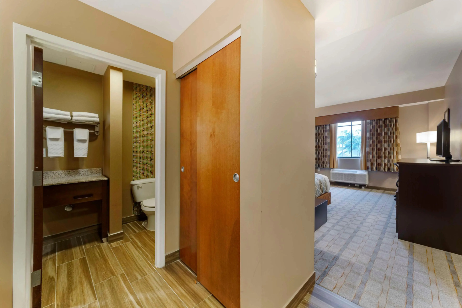 Best Western Plus Miami Executive Airport Hotel & Suites