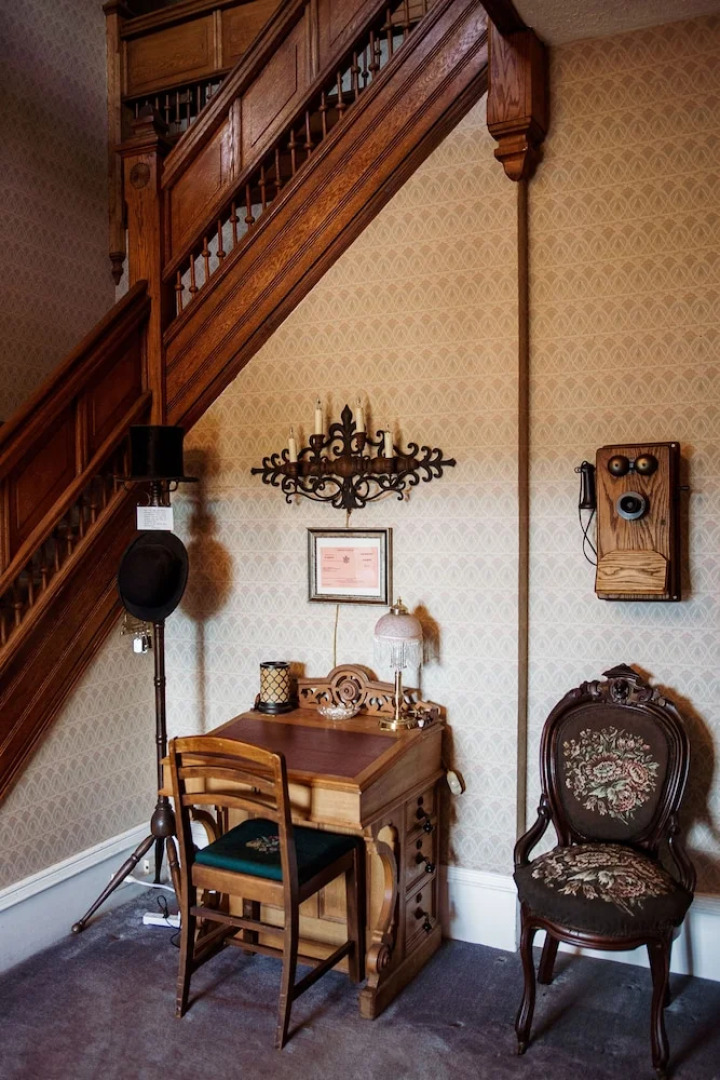 Hudson Manor Bed and Breakfast