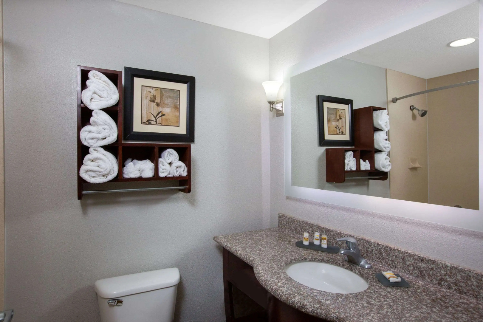La Quinta Inn & Suites by Wyndham Tupelo