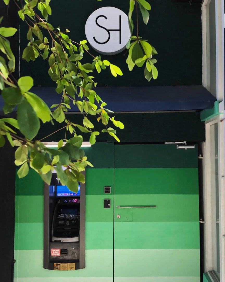 Santurcia Hostel & Bar