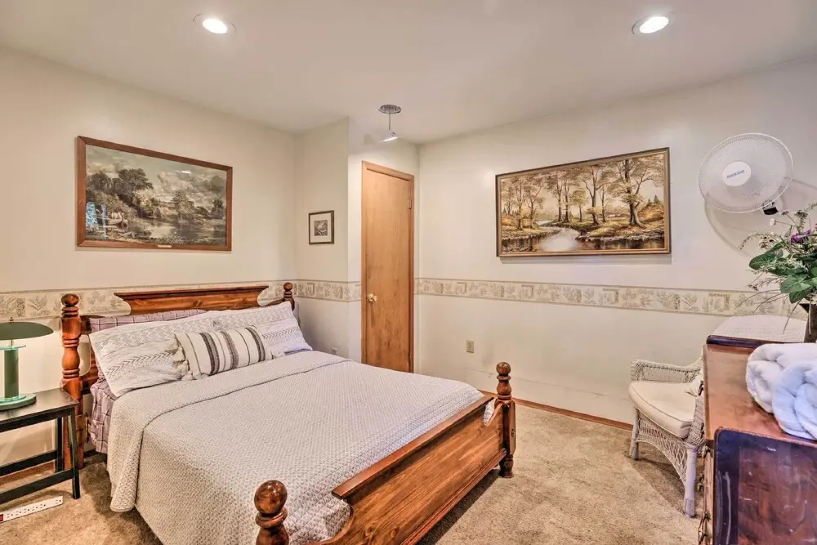 Lakefront Retreat w/ Dock & Yard in Tobyhanna!