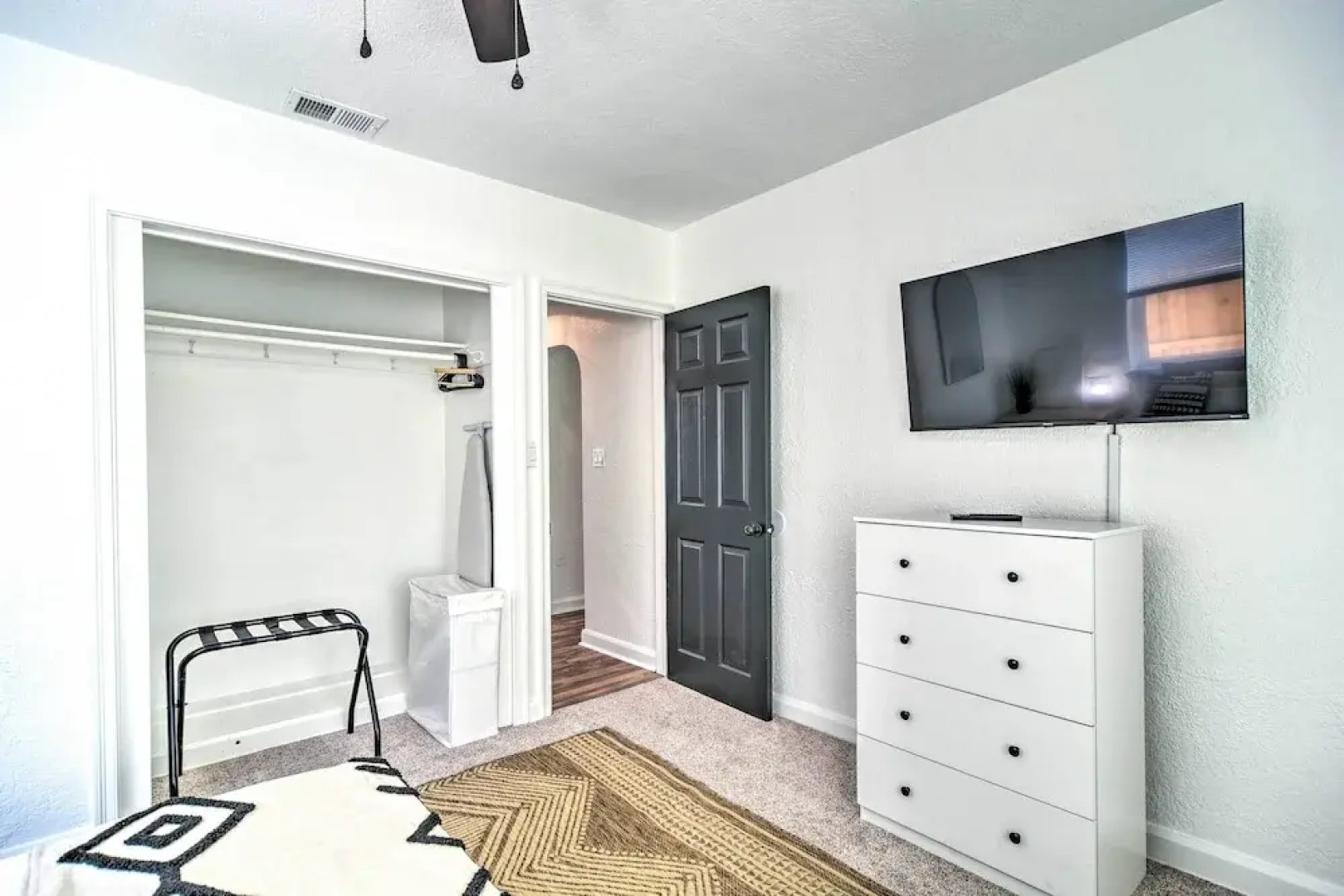 Family-friendly Clearwater Home w/ Game Room!