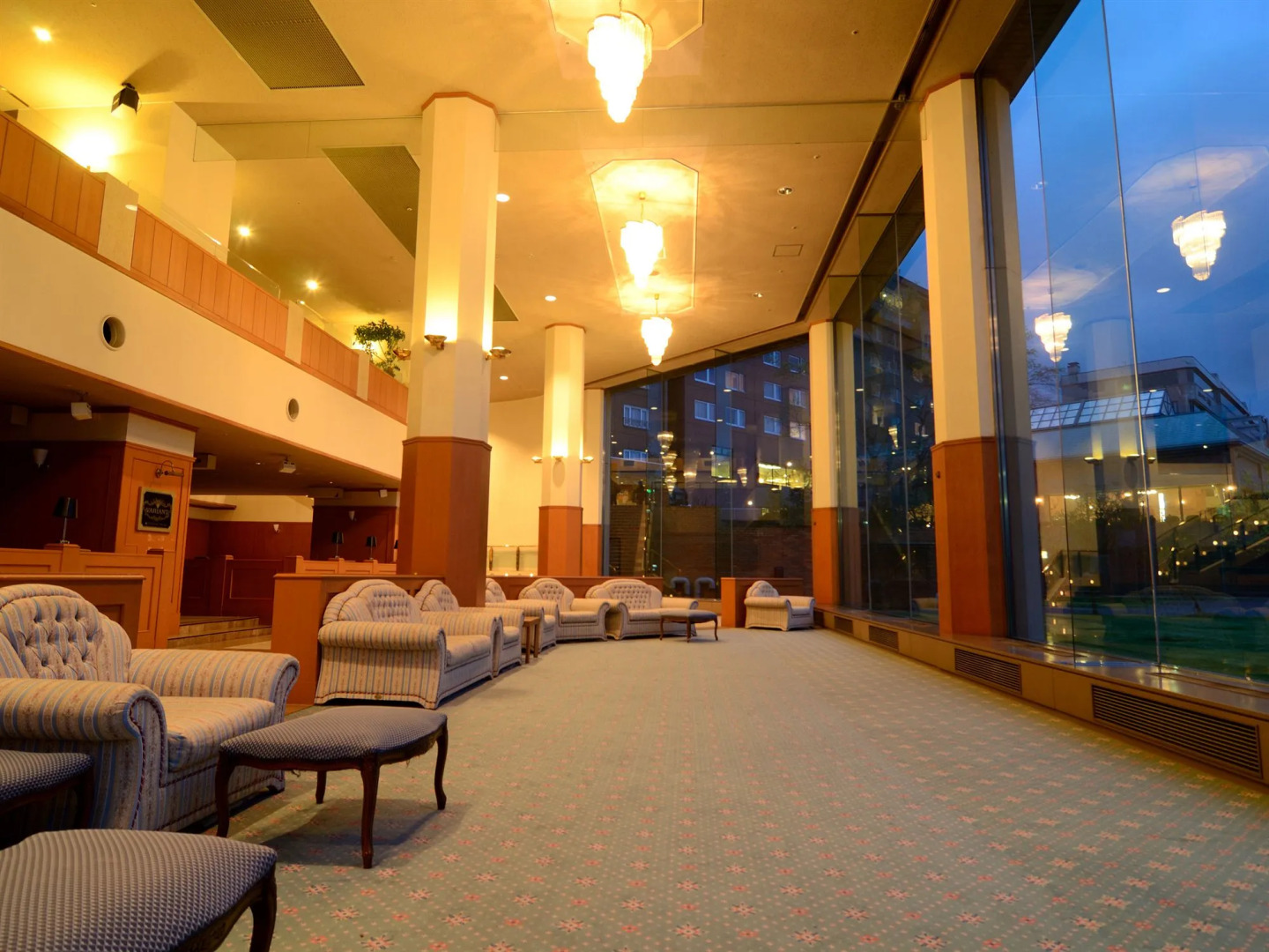 Toyako Manseikaku Hotel Lakeside Terrace