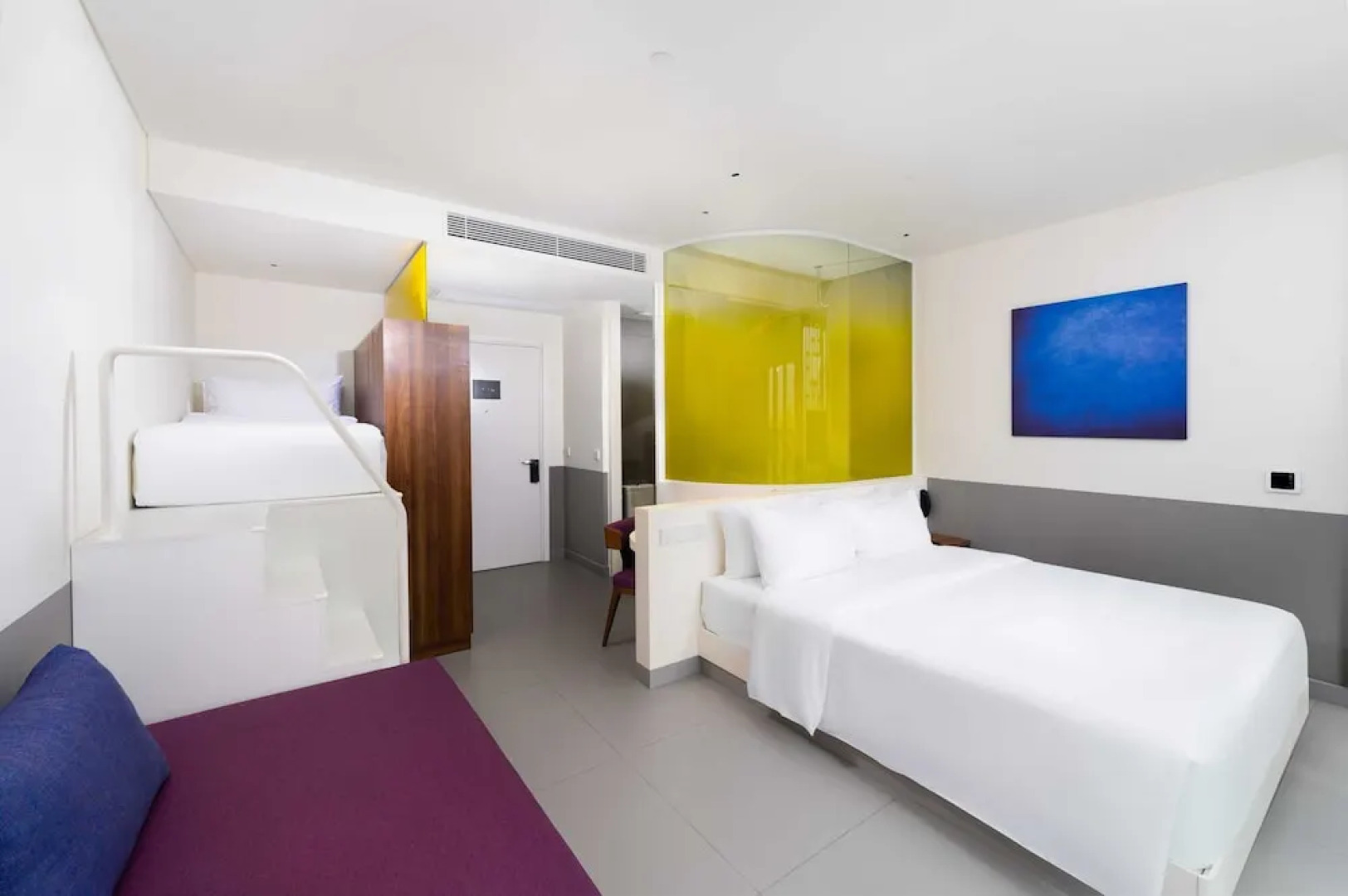 Wink Hotel Tuy Hoa Beach - 24hrs stay & Rooftop Pool Bar