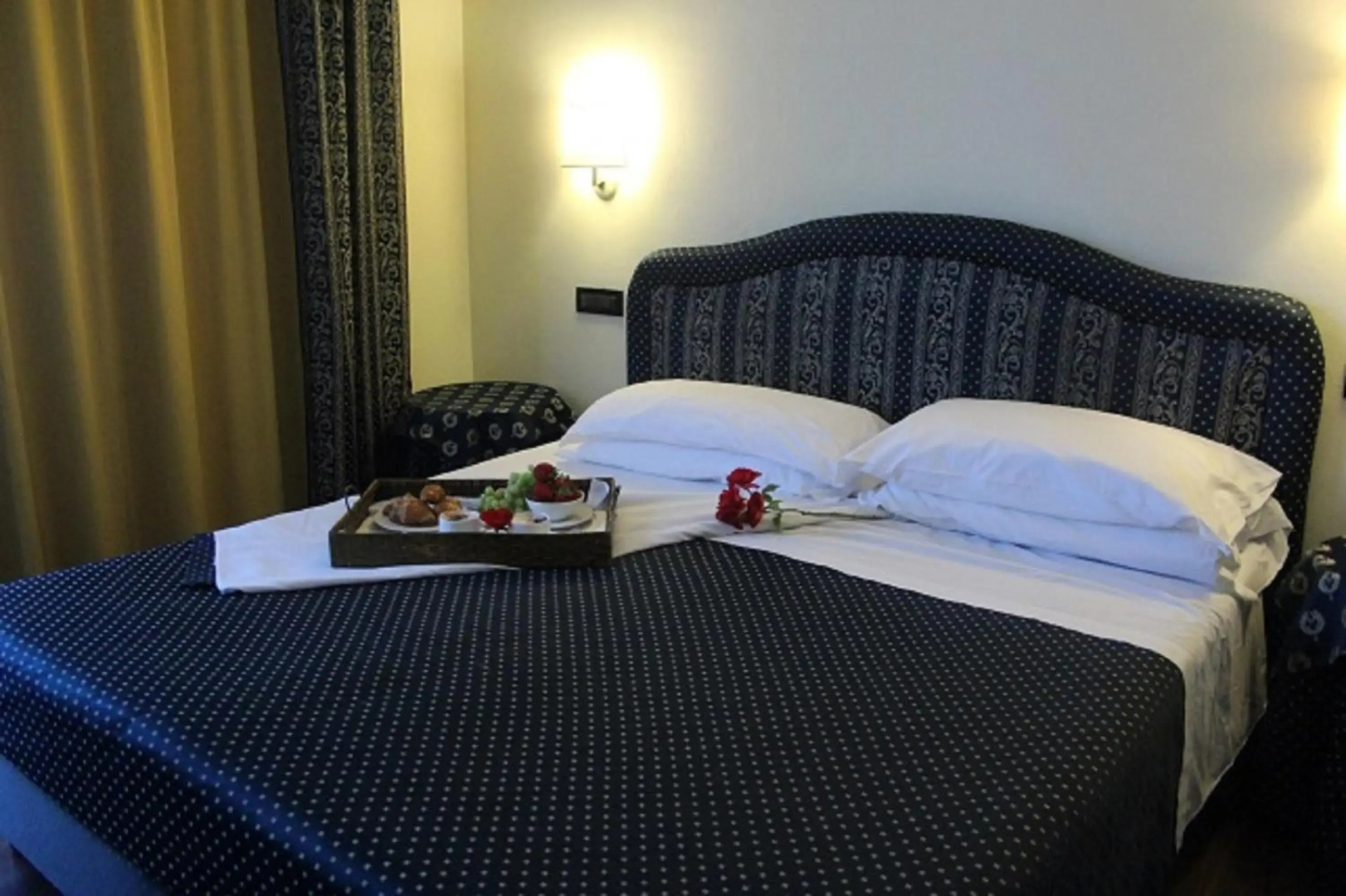 Yachting Hotel Mistral