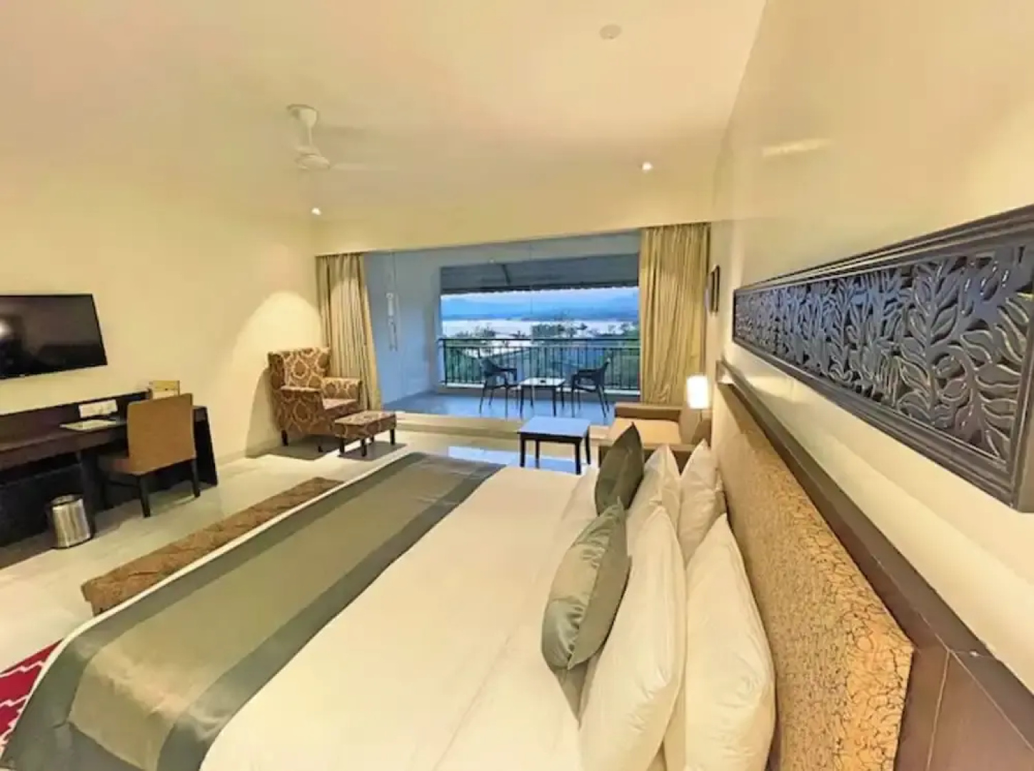 Tat Saraasa Resort & Spa