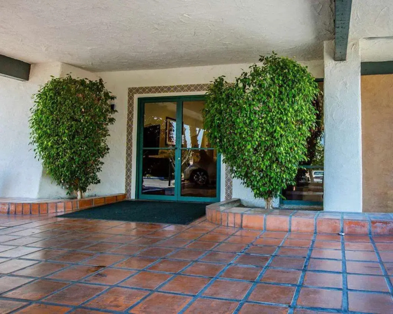 Travelodge by Wyndham Palm Springs