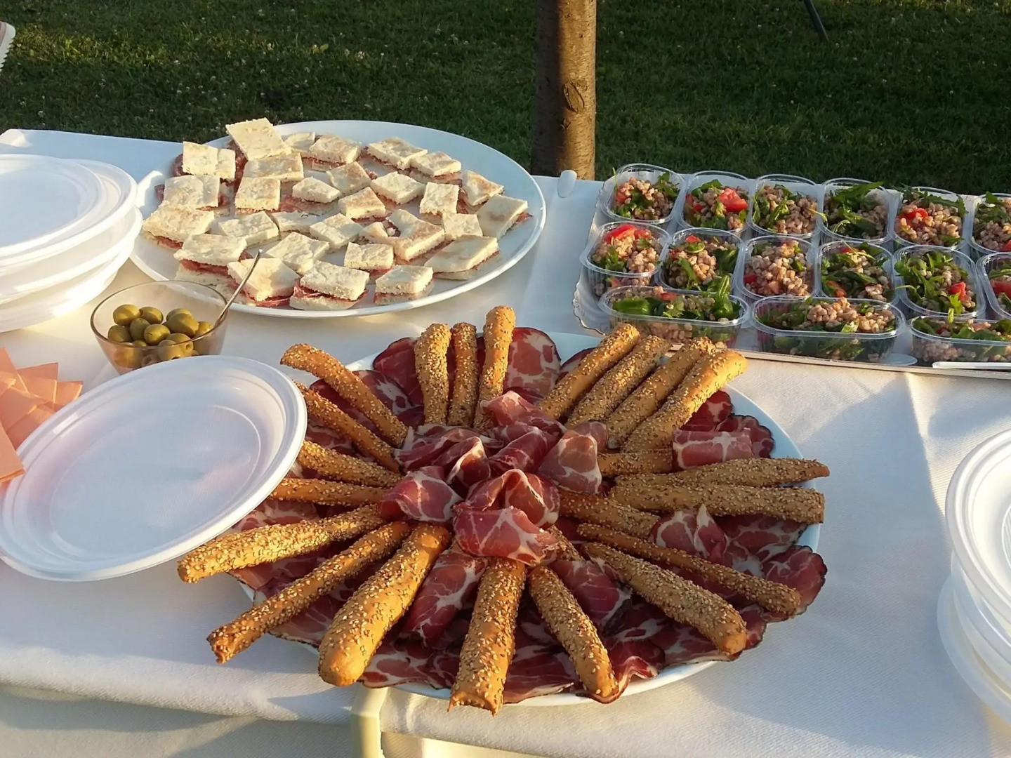 An agritourism complex with views of Assisi.