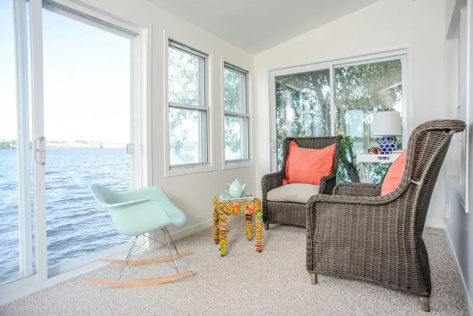 Shorehill Cottages on the Water