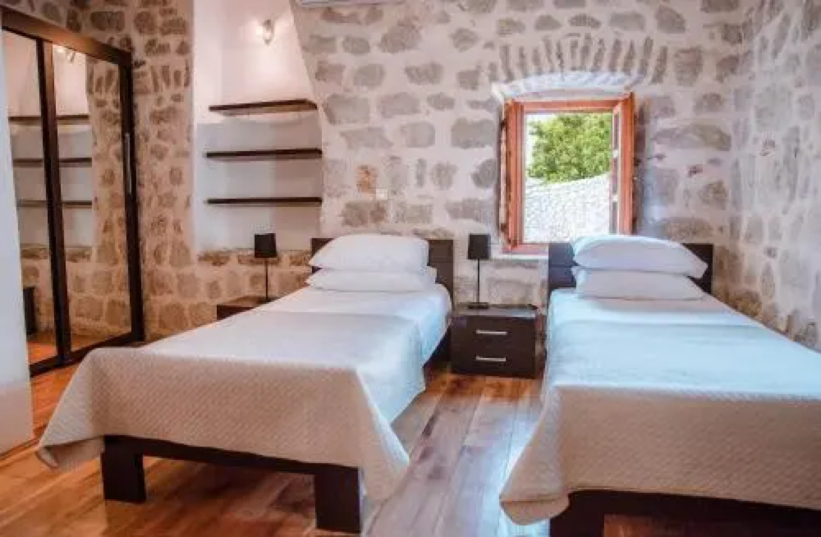 GuestHouse Mrshe Palace