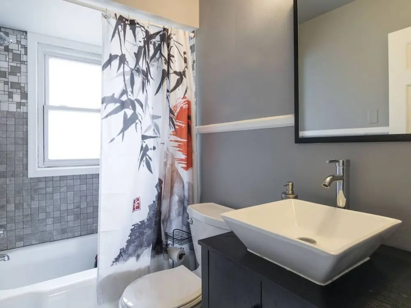 Beautiful Royal Oak Townhouse