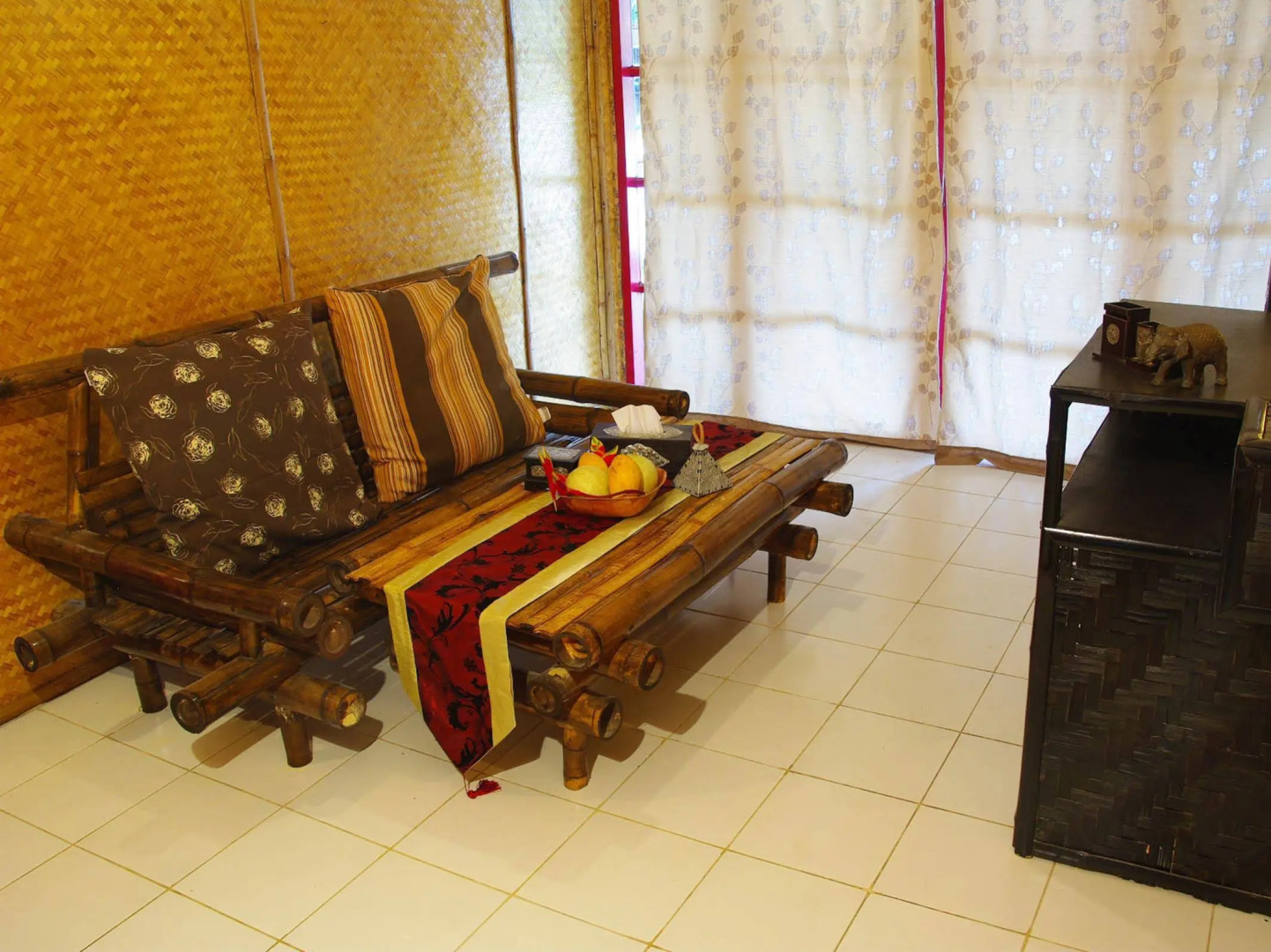 Areeya Phuree Resort