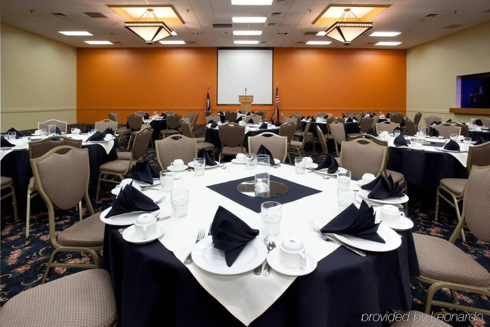 Ramada Plaza by Wyndham Sheridan Hotel & Convention Center