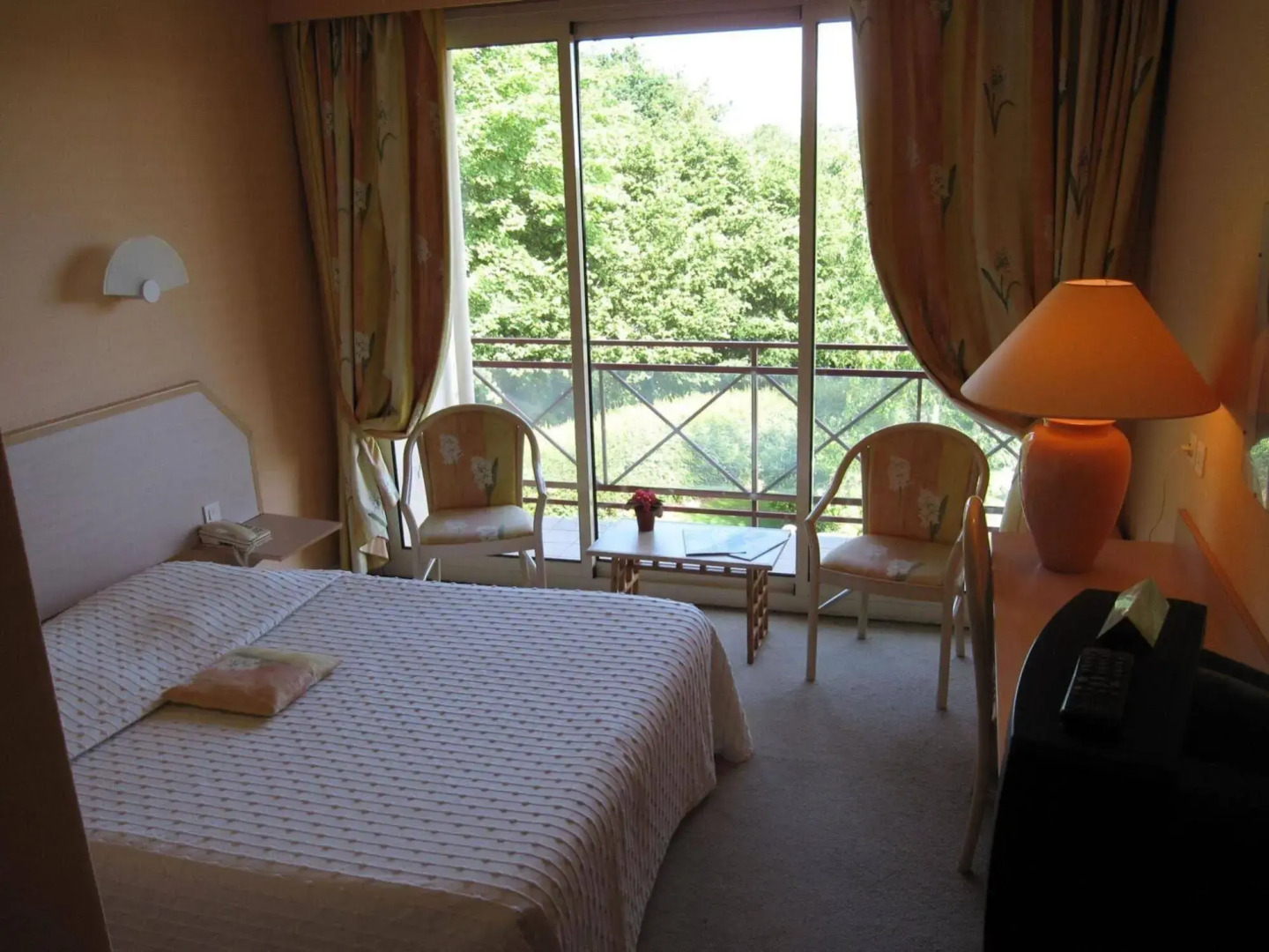 Logis Auberge Saint Thégonnec & son Restaurant