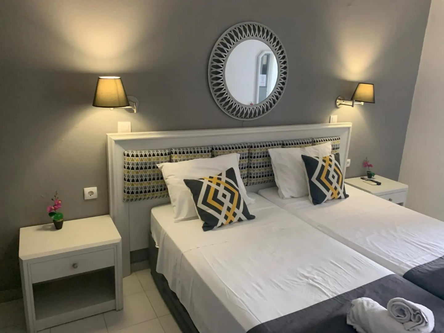 Alkyonides Hotel
