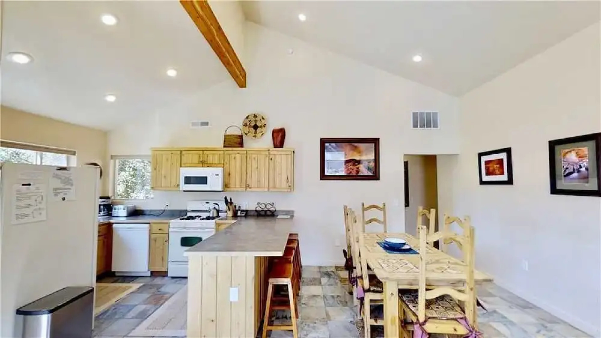 Grey Pearl Q3 by RedAwning