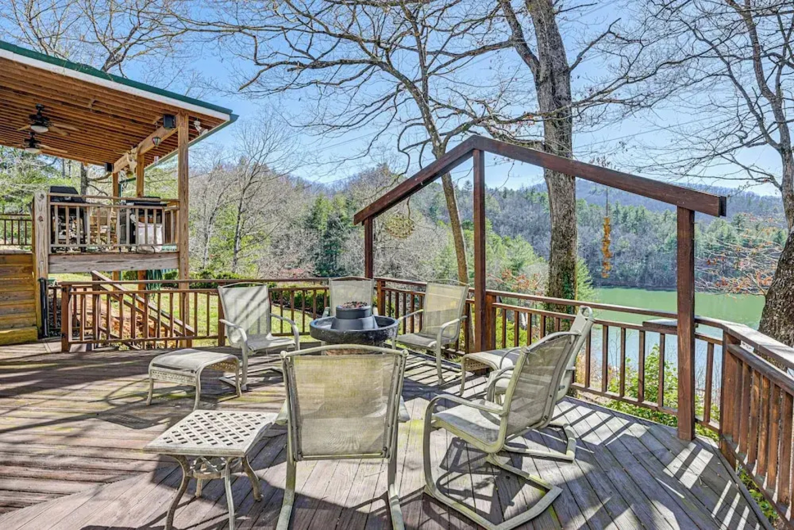 Lakefront Cabin Retreat w/ Dock in Robbinsville!
